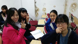 c8aUd0151h2z0genc5tr4_99bnb.jpg