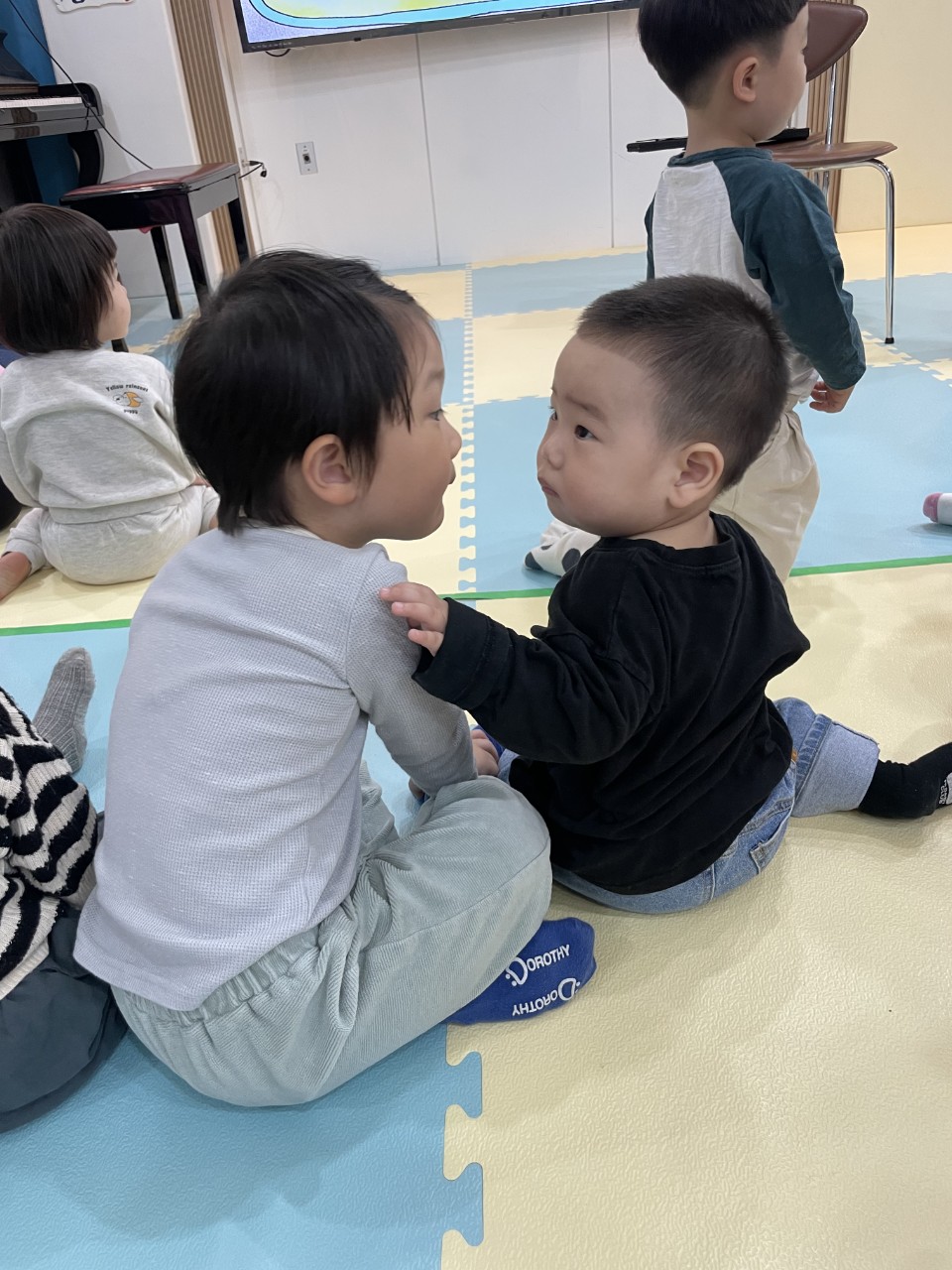2025년 부산중앙교회 영아부_사진_20250527_4.jpg : 5월11일 주일 영아부 예배