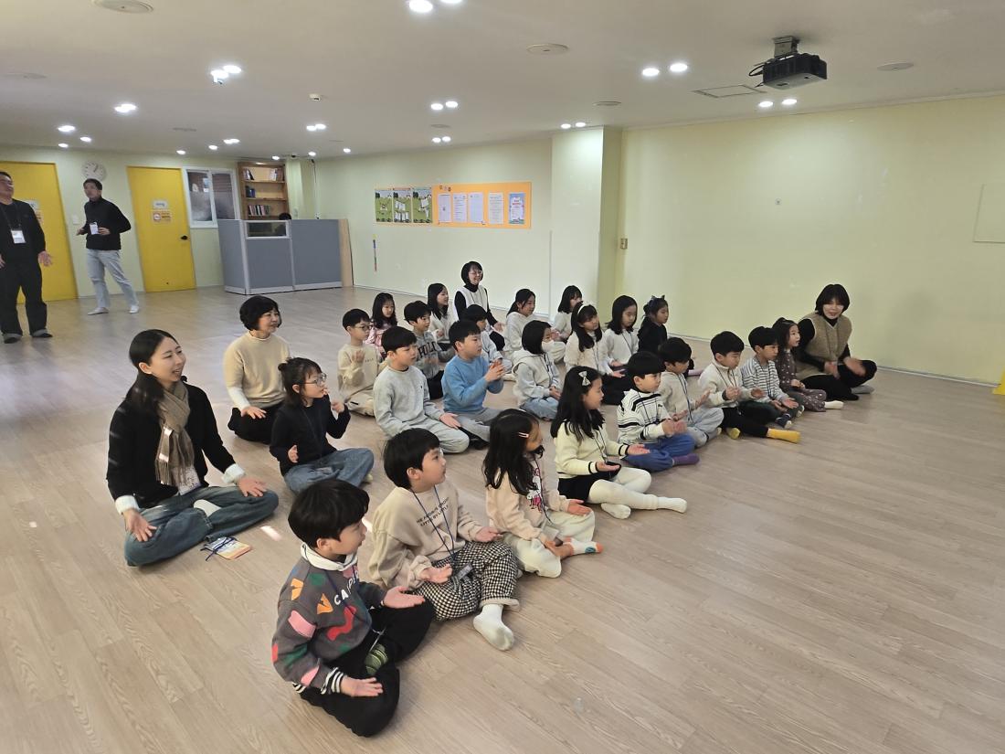 KakaoTalk_20260201_121921045_07.jpg : 2월1주 유년부 예배모습입니다^^