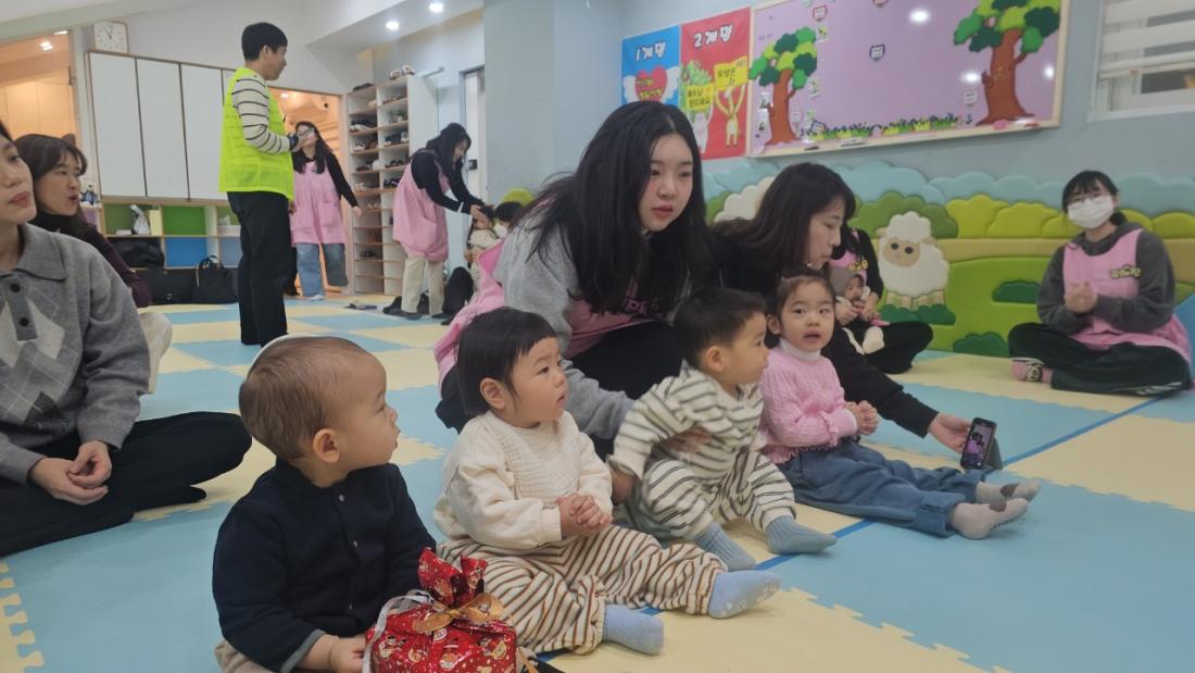 2026년 부산중앙교회 영아부_사진_20260111_27.jpg : 1월11일 주일 영아부 예배