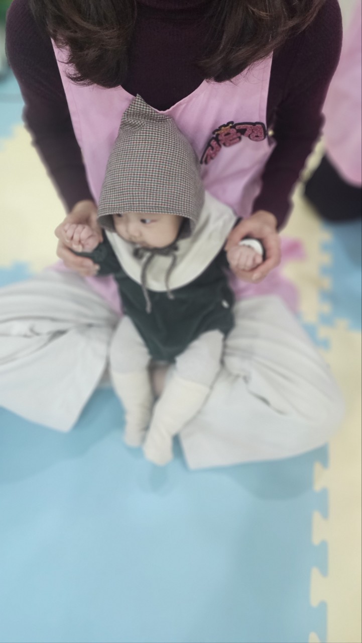 2026년 부산중앙교회 영아부_사진_20260111_69.jpg : 1월11일 주일 영아부 예배