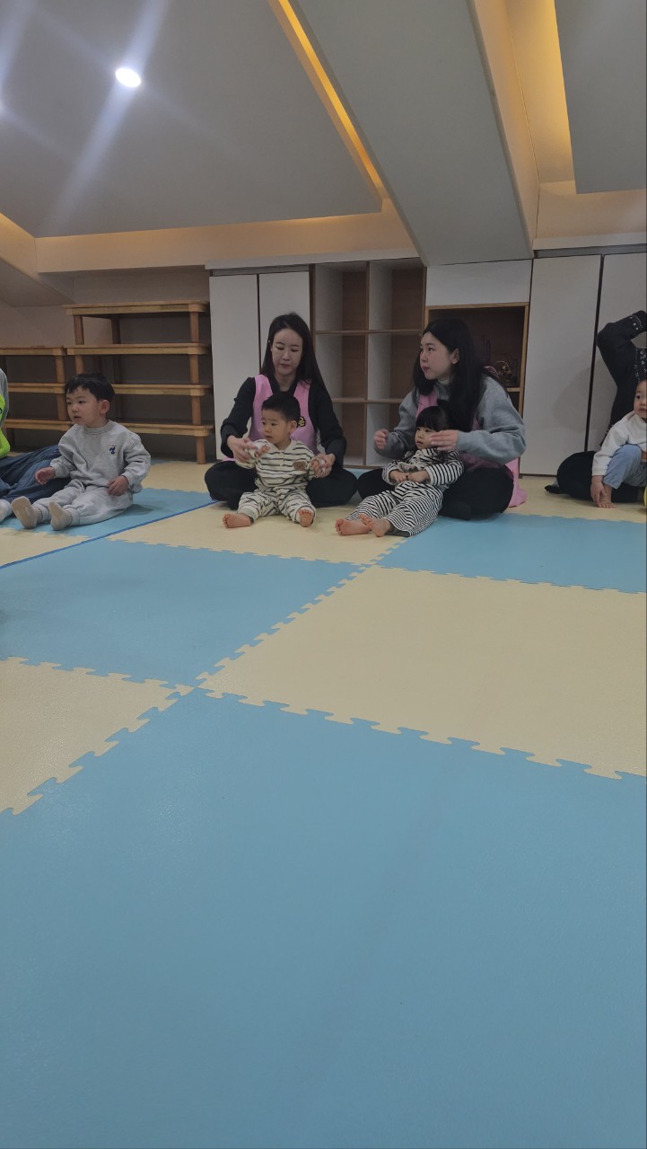 2026년 부산중앙교회 영아부_사진_20260111_76.jpg : 1월11일 주일 영아부 예배