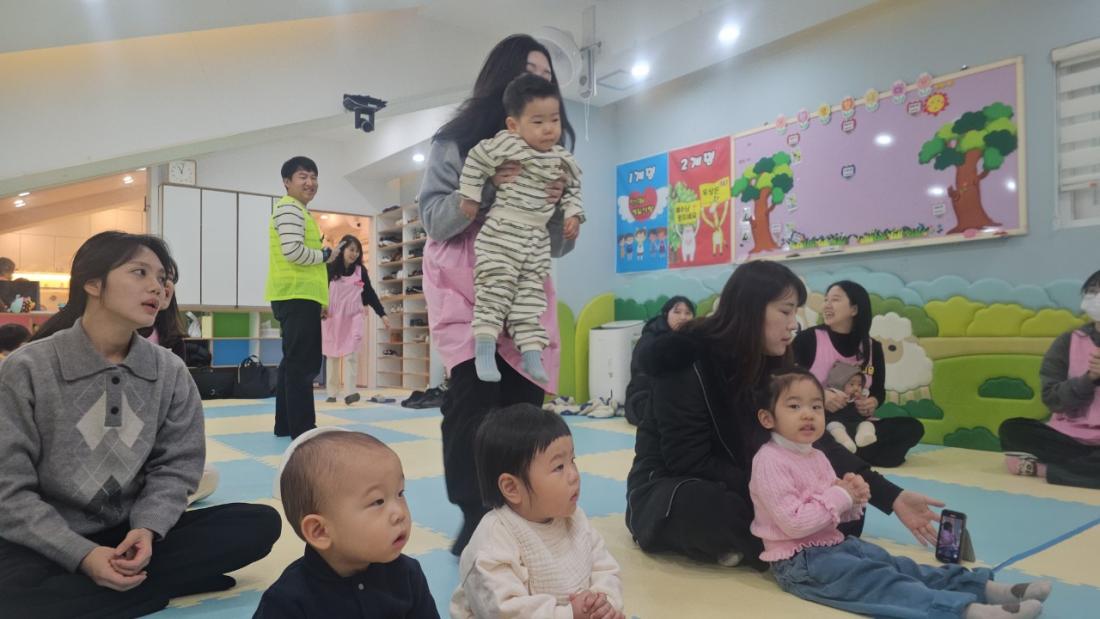 2026년 부산중앙교회 영아부_사진_20260111_26.jpg : 1월11일 주일 영아부 예배