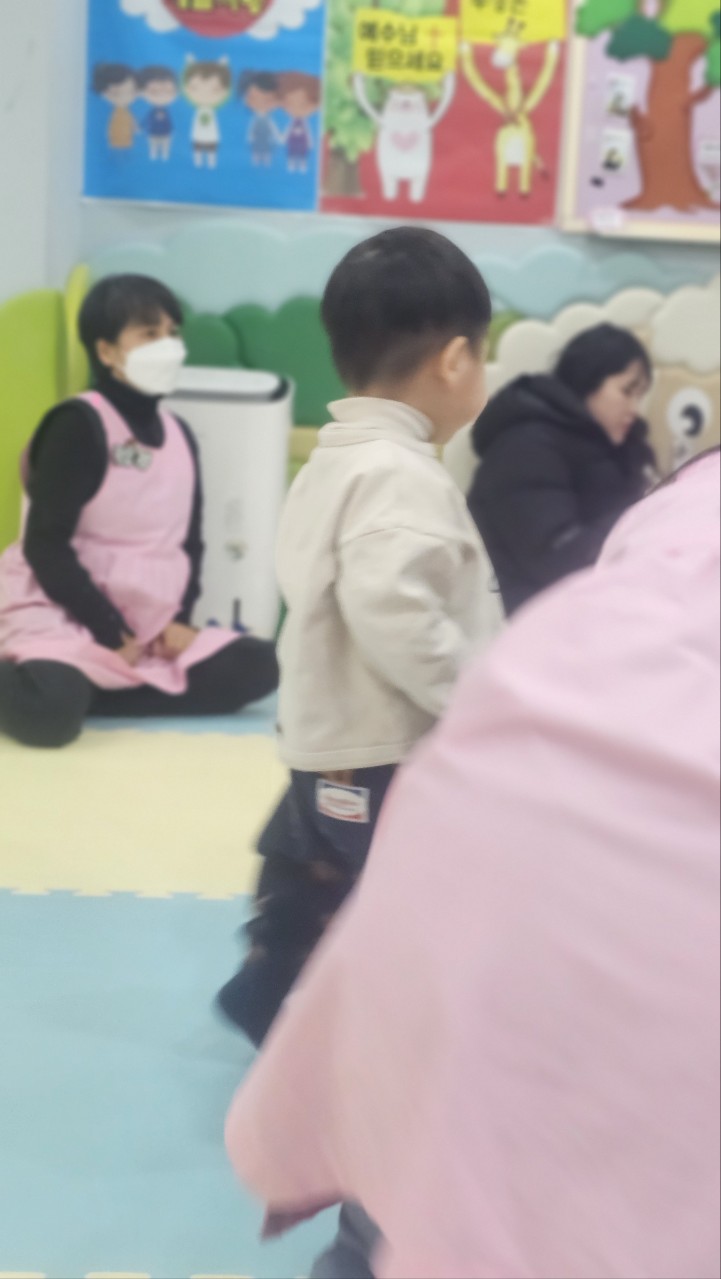 2026년 부산중앙교회 영아부_사진_20260111_36.jpg : 1월11일 주일 영아부 예배