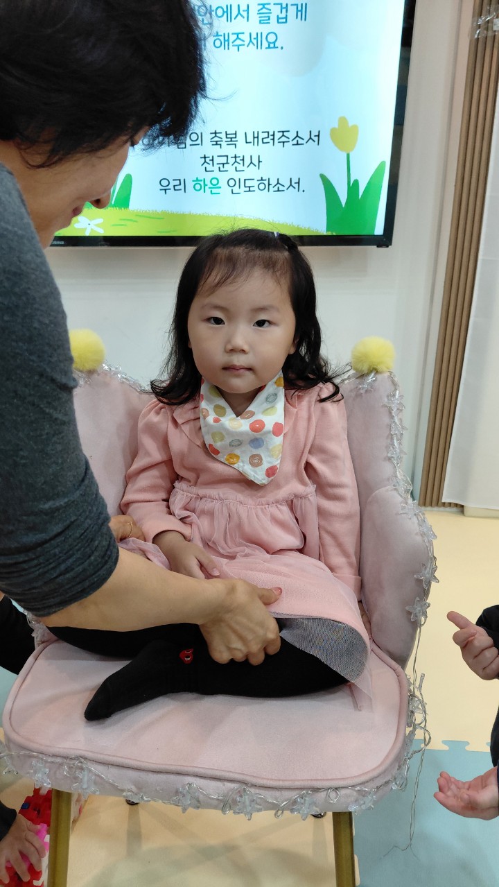 2025년 부산중앙교회 영아부_사진_20251123_52.jpg : 11월9일 주일 영아부 예배