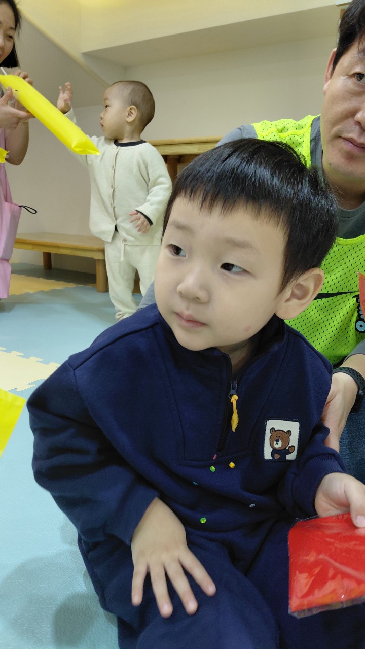 2025년 부산중앙교회 영아부_사진_20251123_65.jpg : 11월9일 주일 영아부 예배