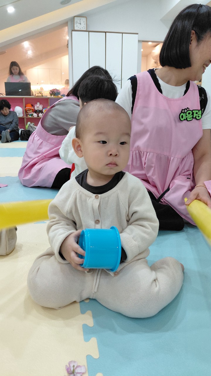 2025년 부산중앙교회 영아부_사진_20251123_81.jpg : 11월9일 주일 영아부 예배