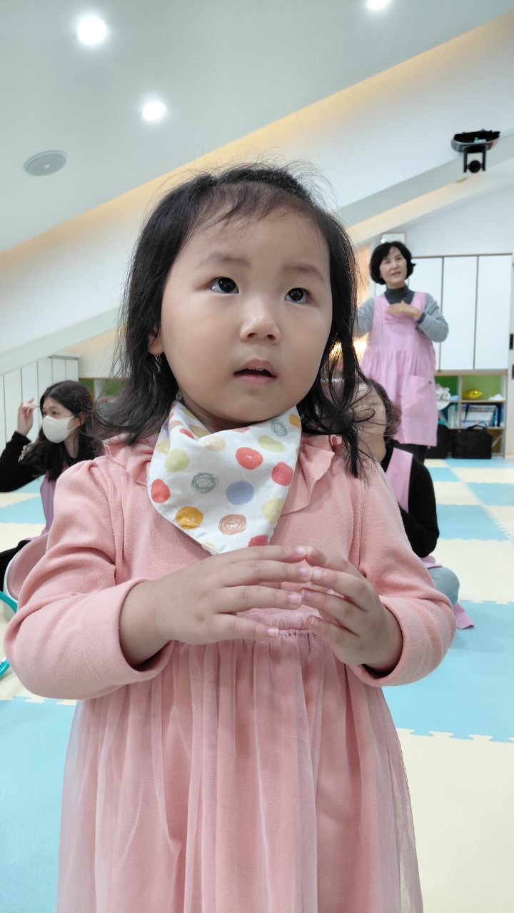 2025년 부산중앙교회 영아부_사진_20251123_4.jpg : 11월9일 주일 영아부 예배