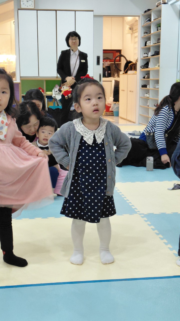 2025년 부산중앙교회 영아부_사진_20251123_21.jpg : 11월9일 주일 영아부 예배