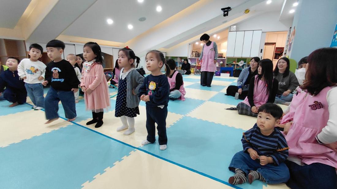 2025년 부산중앙교회 영아부_사진_20251123_10.jpg : 11월9일 주일 영아부 예배