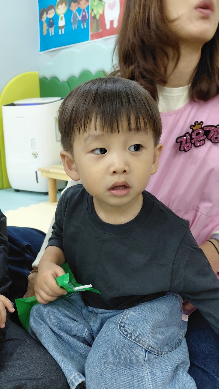 2025년 부산중앙교회 영아부_사진_20251123_58.jpg : 11월9일 주일 영아부 예배