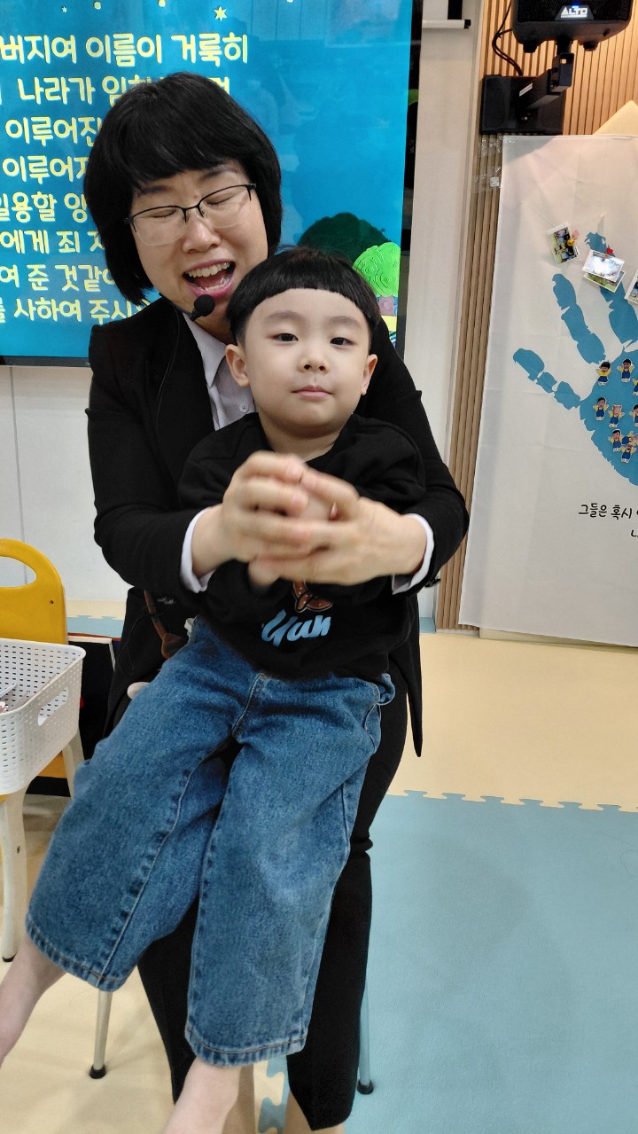 2025년 부산중앙교회 영아부_사진_20251123_51.jpg : 11월9일 주일 영아부 예배