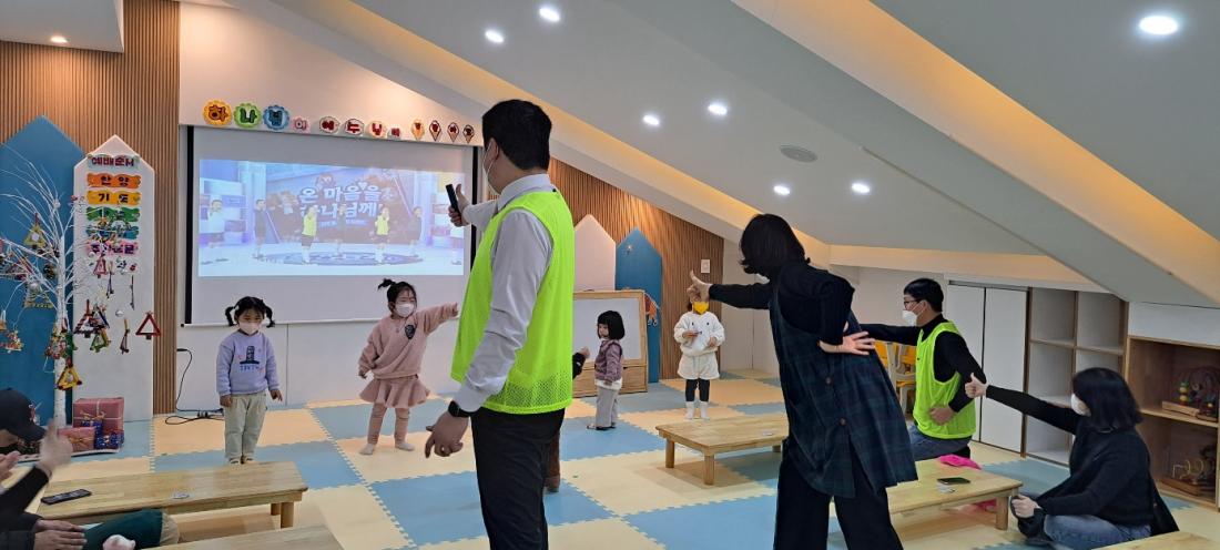 1671709504002-7.jpg : 영아부예배(2022.12.18.주일)