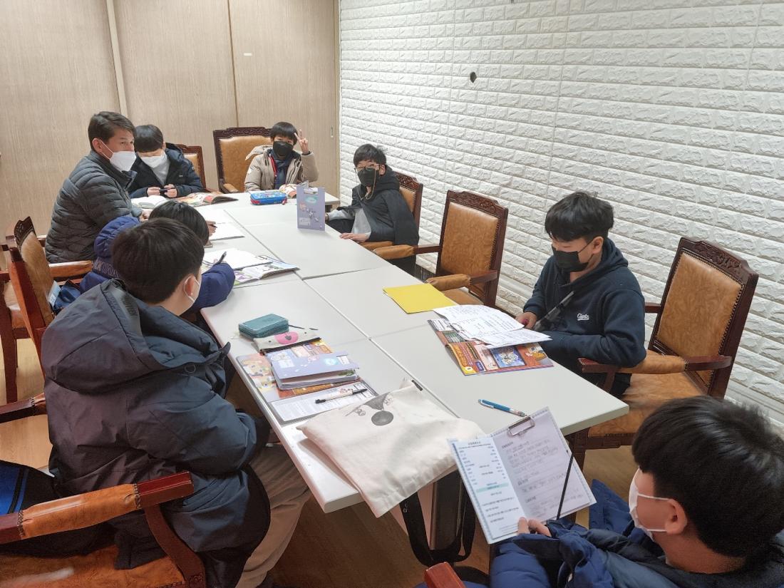 KakaoTalk_20230204_214807893_13.jpg