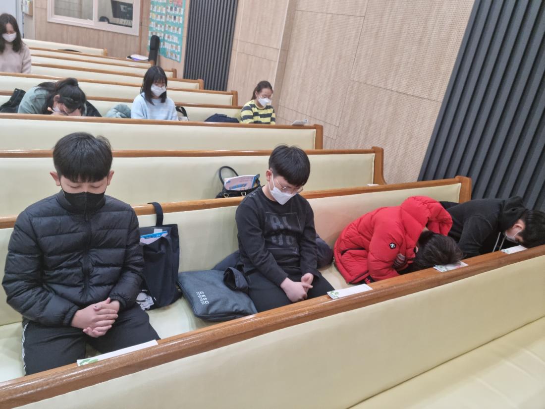 KakaoTalk_20230204_214807893_09.jpg