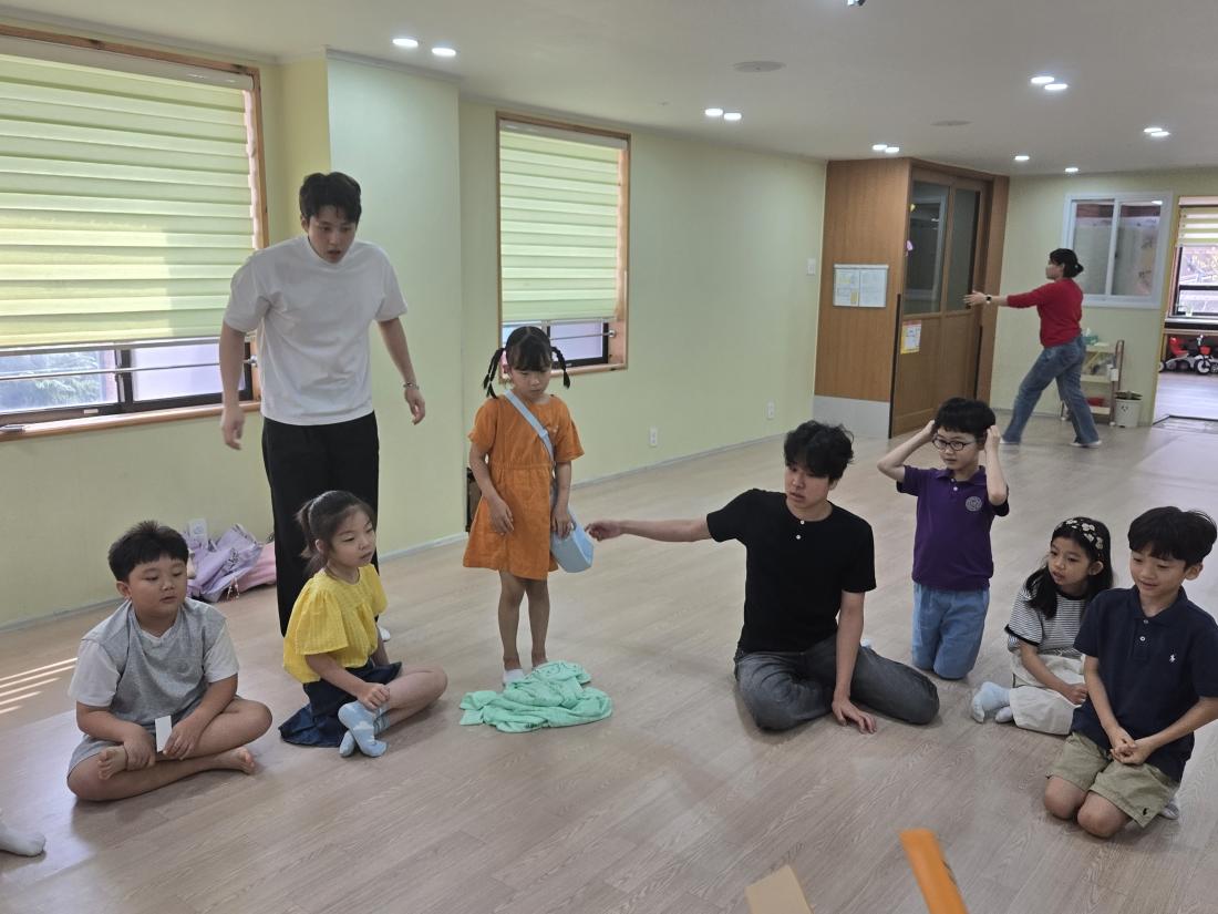 KakaoTalk_20251010_071216054_05.jpg : 10월 첫째주 유년부 예배입니다^^
