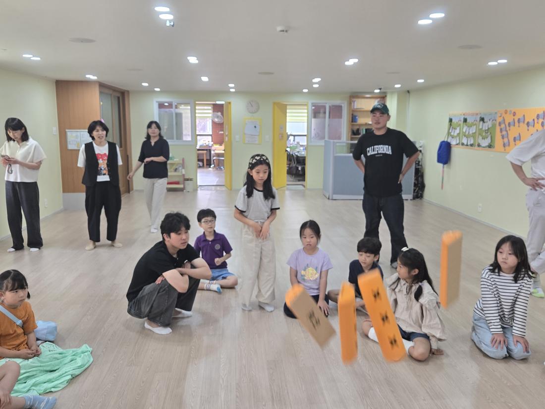 KakaoTalk_20251010_071216054_10.jpg : 10월 첫째주 유년부 예배입니다^^
