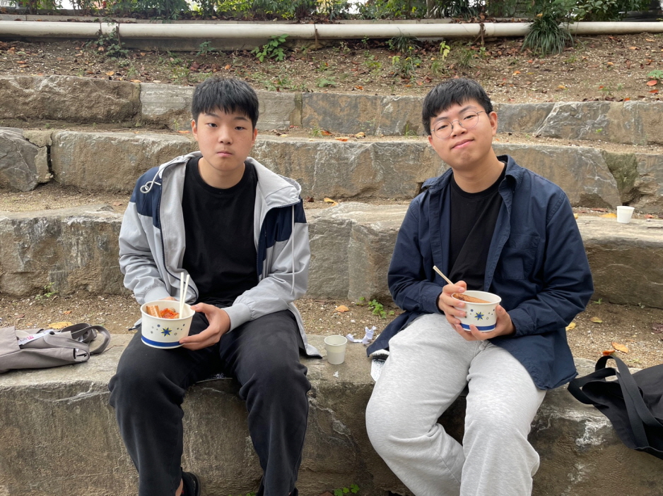 [크기변환]KakaoTalk_20251029_111514742.jpg : 2025. 10. 26 중등부예배(야외 바베큐 파티) 2