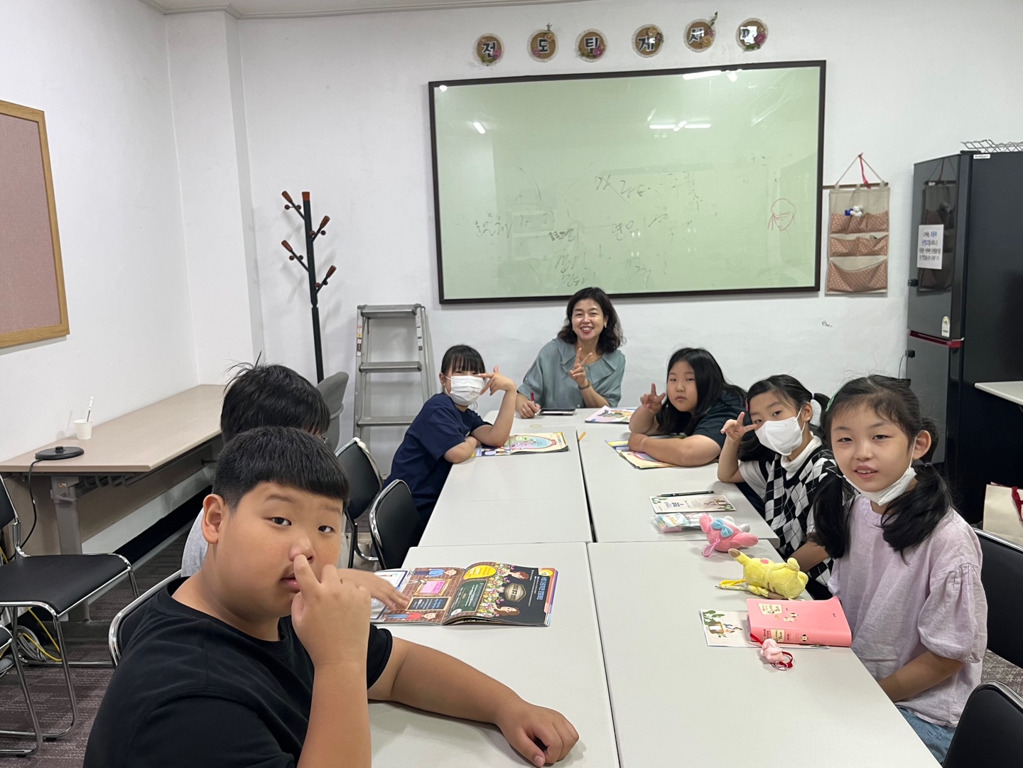 1696065172322.jpg : 하나님의 기쁨이 되는 초등부!