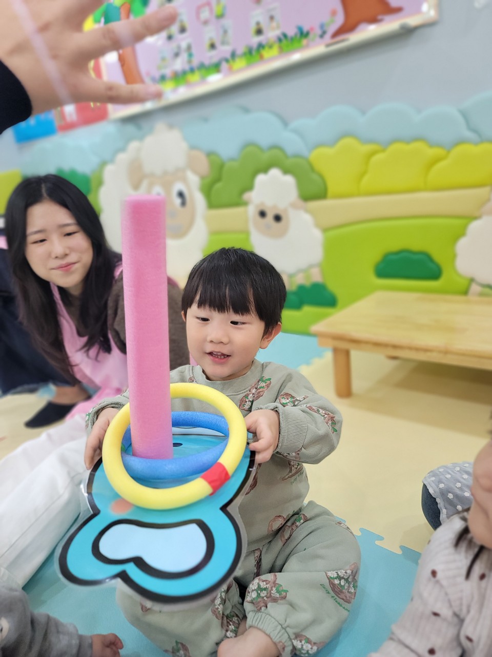 2025년 부산중앙교회 영아부_사진_20250416_47.jpg : 4월13일 주일 영아부 예배