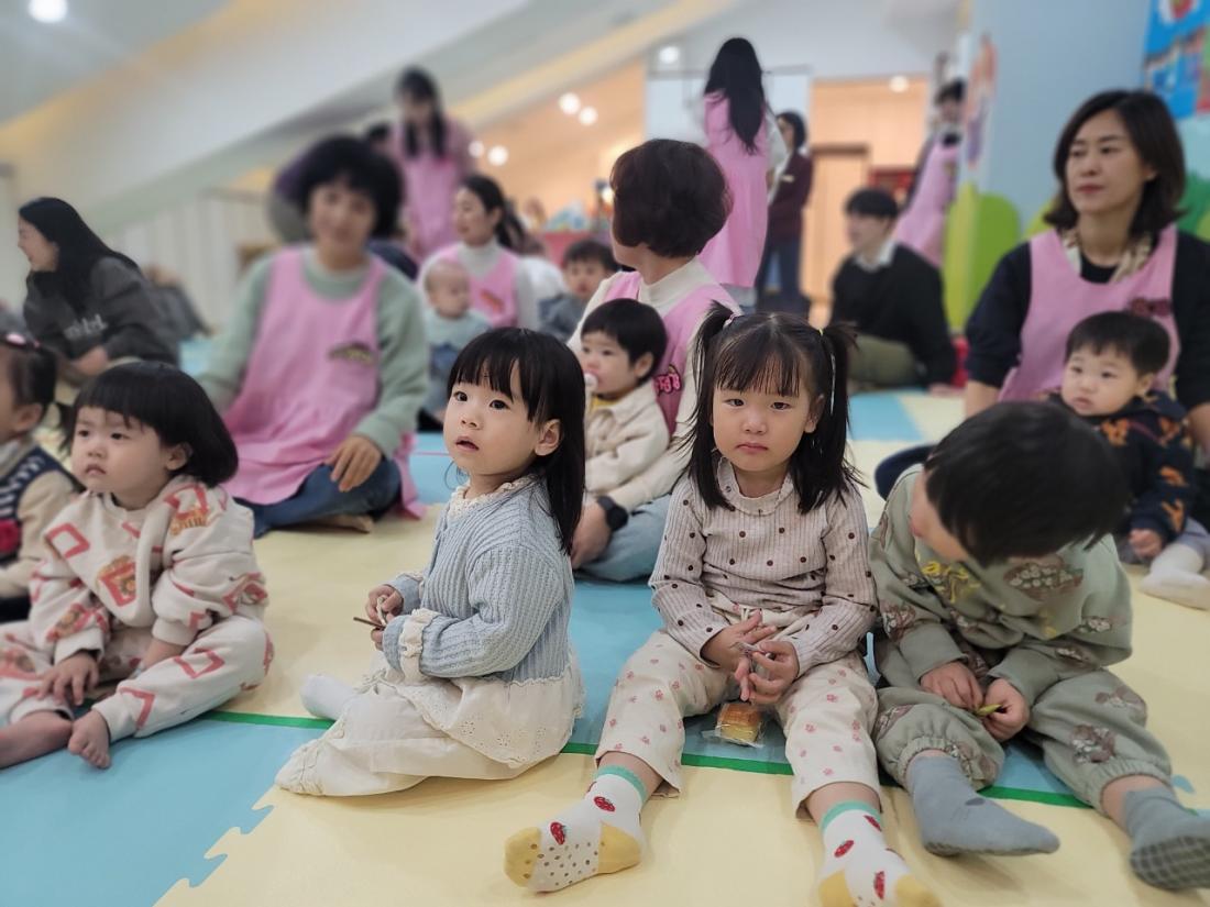 2025년 부산중앙교회 영아부_사진_20250416_9.jpg : 4월13일 주일 영아부 예배