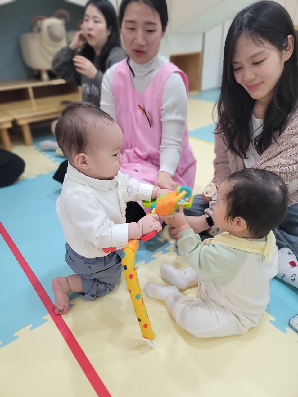 2025년 부산중앙교회 영아부_사진_20250416_24.jpg : 4월13일 주일 영아부 예배