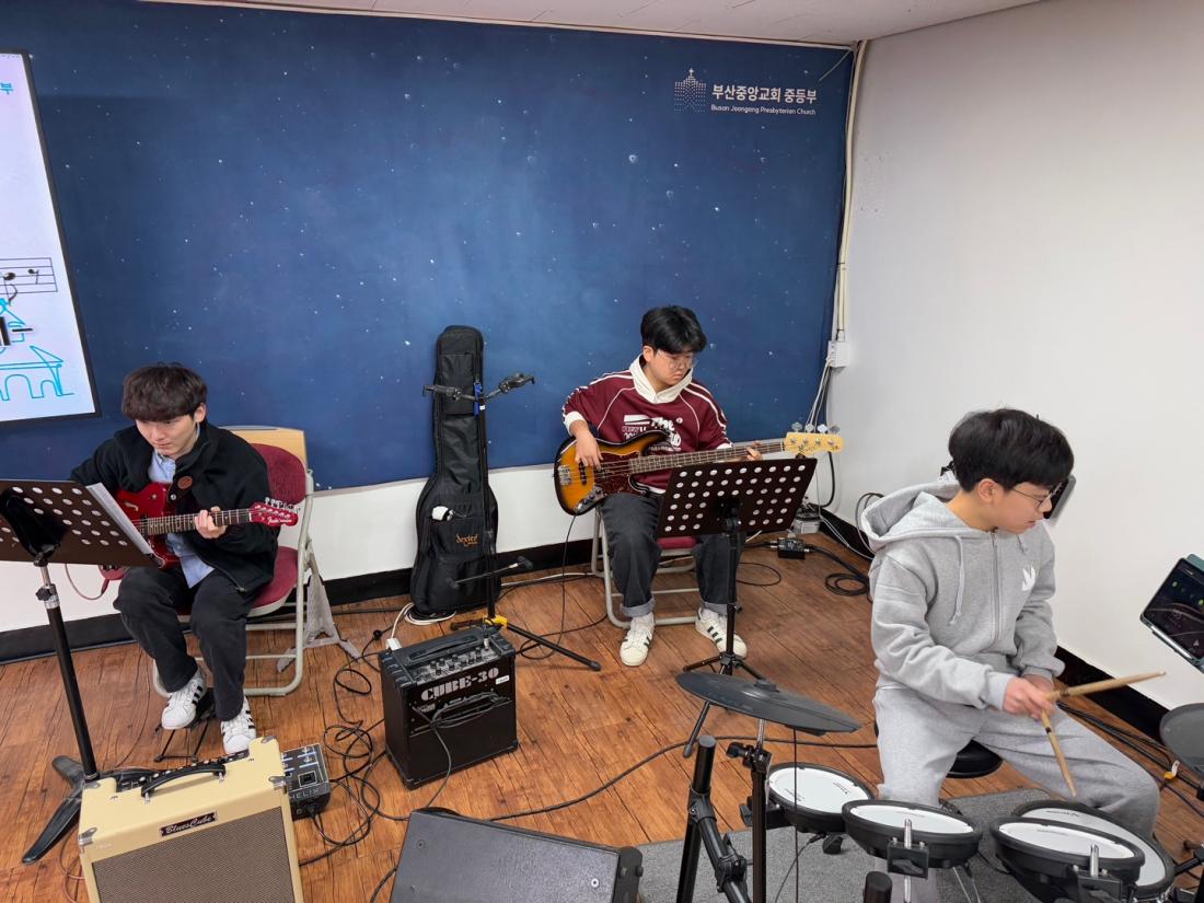 KakaoTalk_20250216_191319191_01.jpg