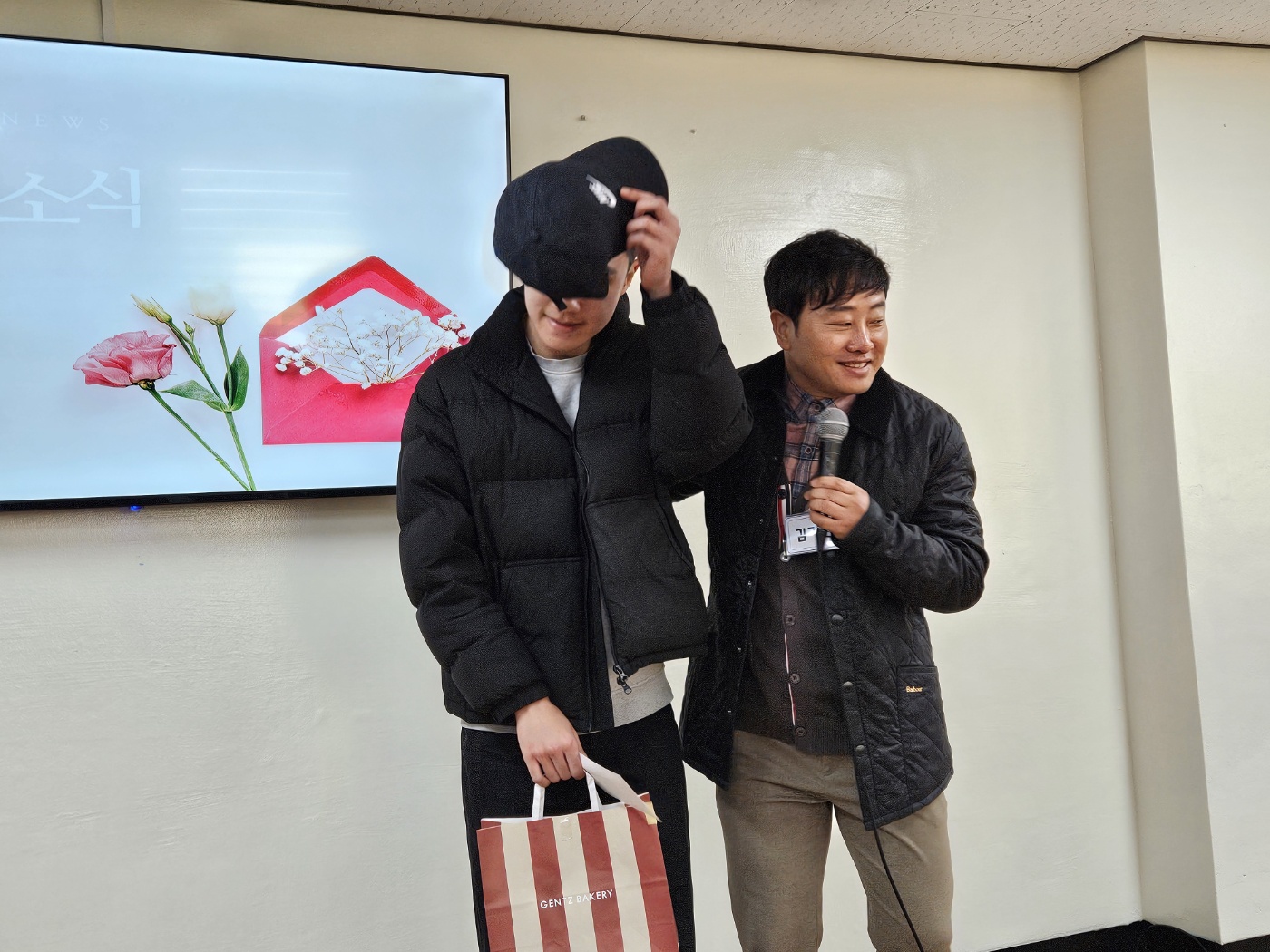 KakaoTalk_20240310_225943874_13.jpg : 3/10 고등부 예배 사진입니다