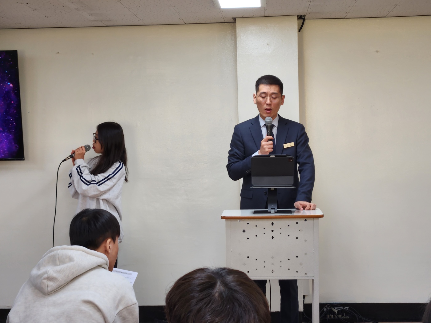 KakaoTalk_20240310_232000284_02.jpg : 3/10 고등부 예배 사진입니다