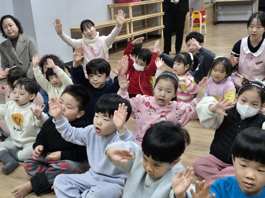 KakaoTalk_20250331_143811999_05.jpg