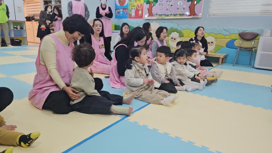 2026년 부산중앙교회 영아부_사진_20260201_32.jpg : 2월1일 주일 영아부 예배