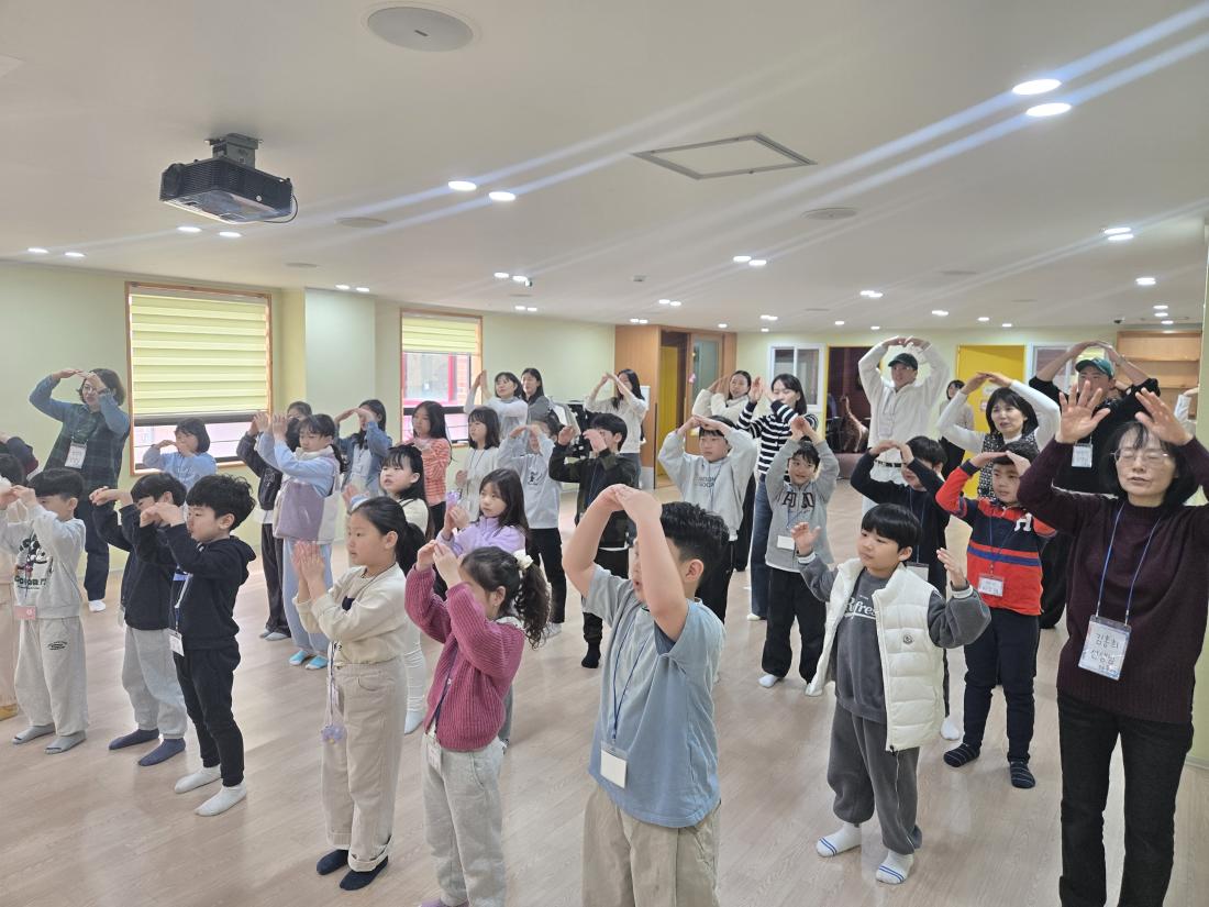 KakaoTalk_20260322_173339403_14.jpg : 3월 4주 유년부 모습입니다^^