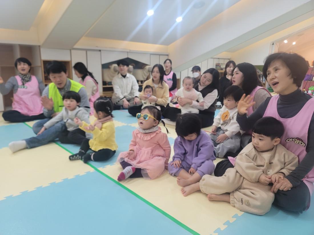 2025년 부산중앙교회 영아부_사진_20250216_46.jpg : 2월 16일 주일 영아부 예배
