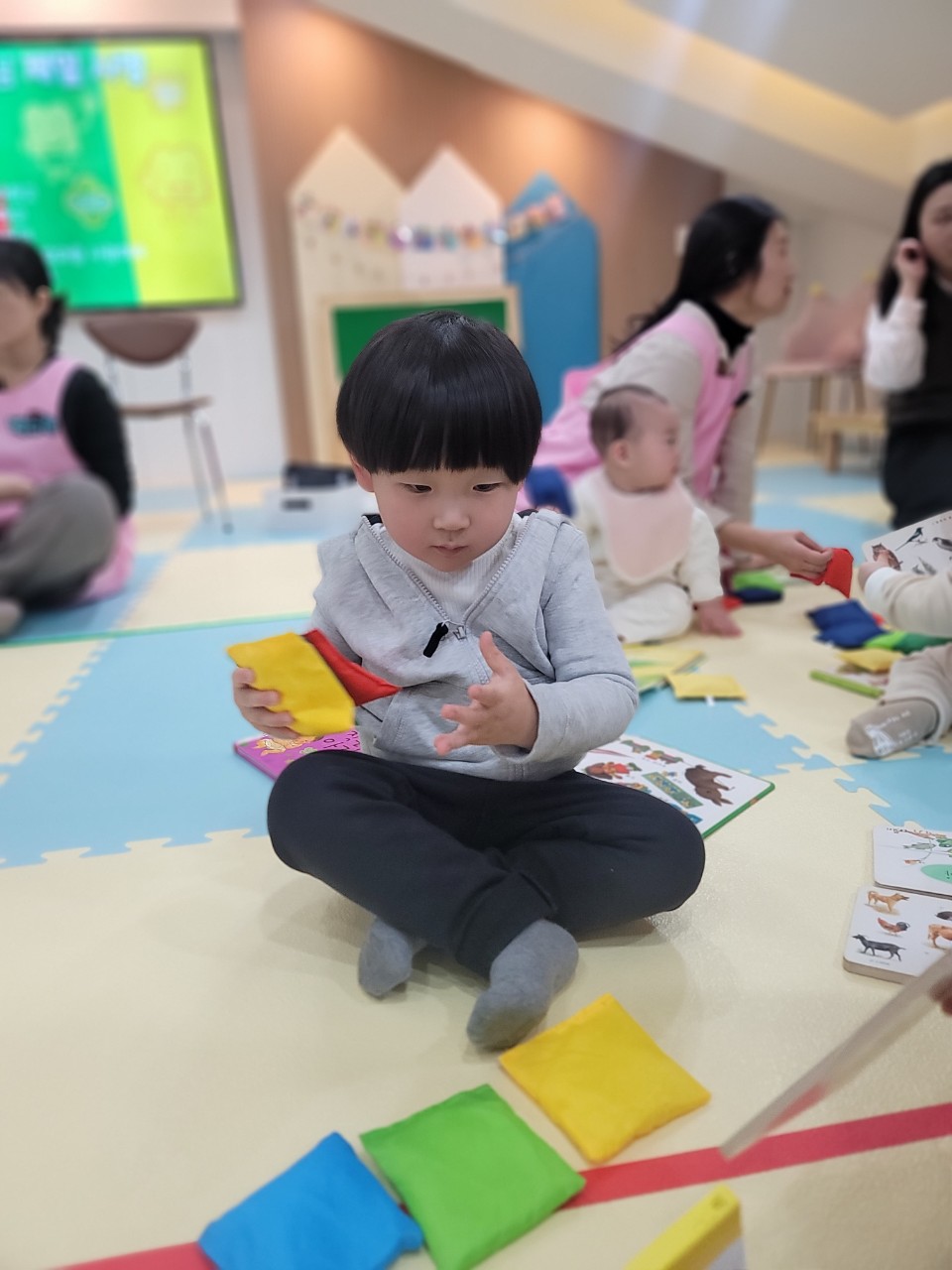 2025년 부산중앙교회 영아부_사진_20250216_85.jpg : 2월 16일 주일 영아부 예배
