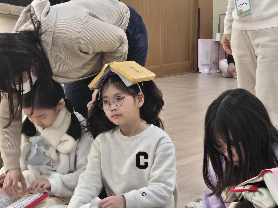 KakaoTalk_20250114_174152218_17.jpg : 1월 둘째 주 유년부 예배입니다.