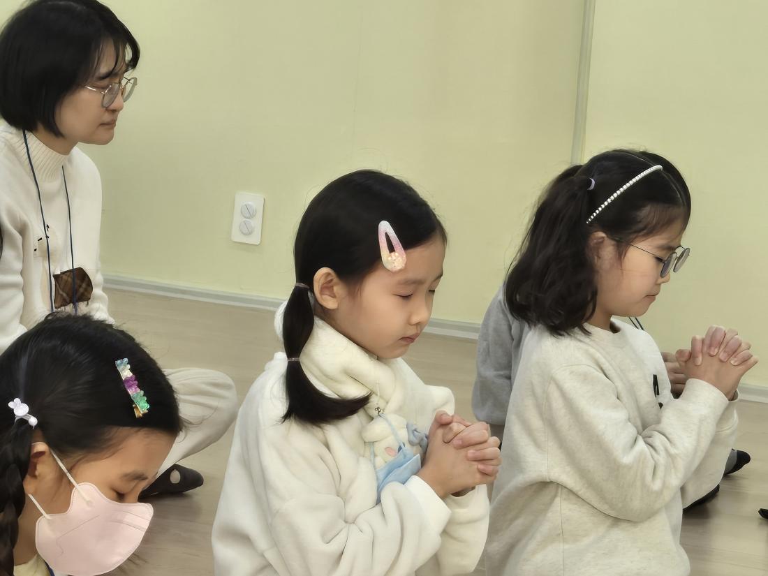 KakaoTalk_20250114_174152218_13.jpg : 1월 둘째 주 유년부 예배입니다.