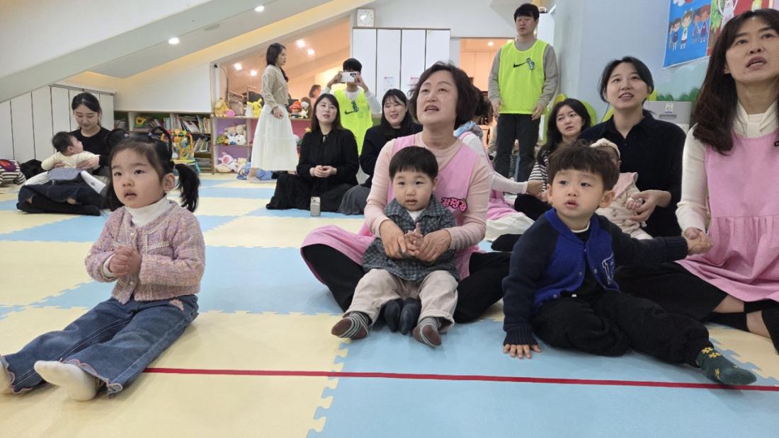 2026년 부산중앙교회 영아부_사진_20260323_14.jpg : 3월22일 주일 영아부 예배