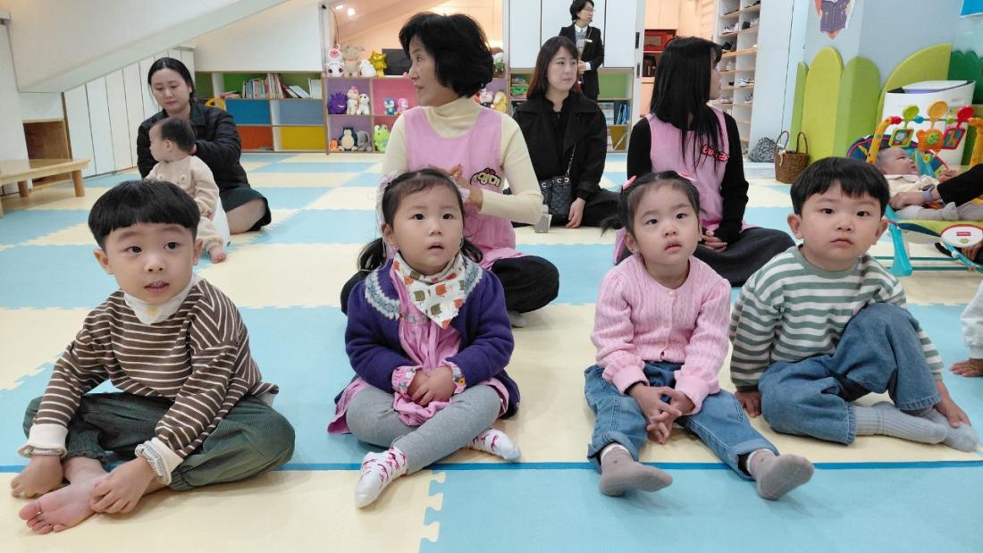 2025년 부산중앙교회 영아부_사진_20251123_9.jpg : 11월16일 주일 영아부 예배