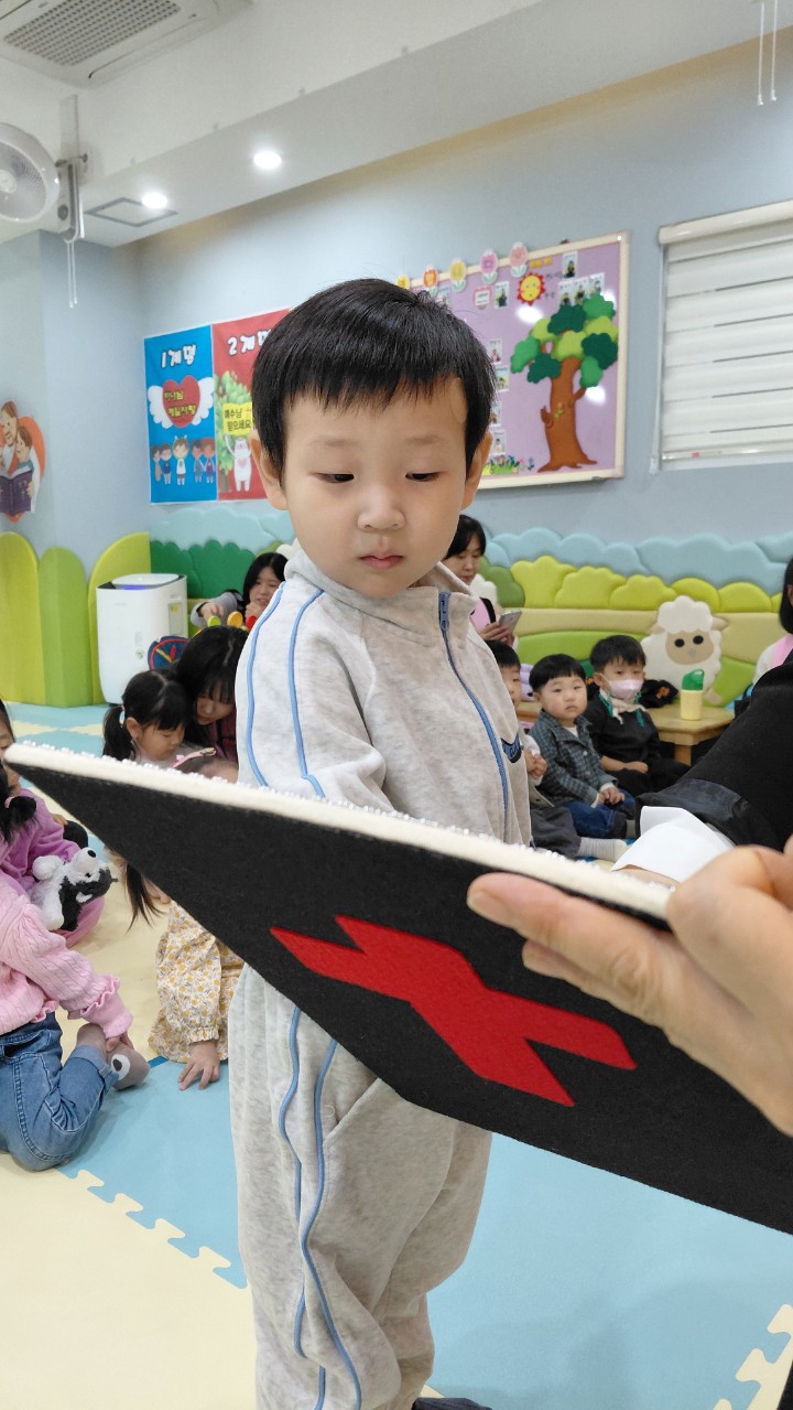 2025년 부산중앙교회 영아부_사진_20251123_24.jpg : 11월16일 주일 영아부 예배