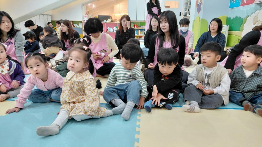 2025년 부산중앙교회 영아부_사진_20251123_30.jpg : 11월16일 주일 영아부 예배