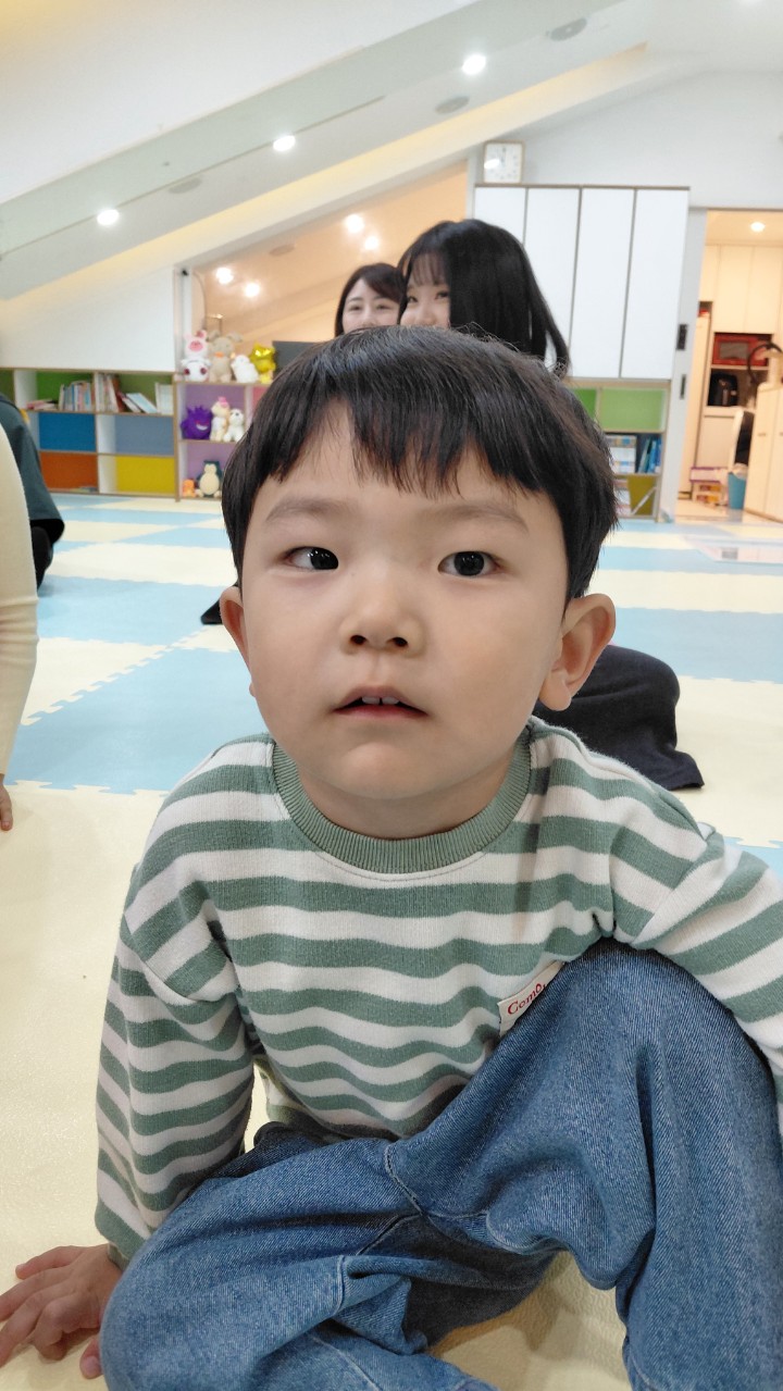 2025년 부산중앙교회 영아부_사진_20251123_4.jpg : 11월16일 주일 영아부 예배