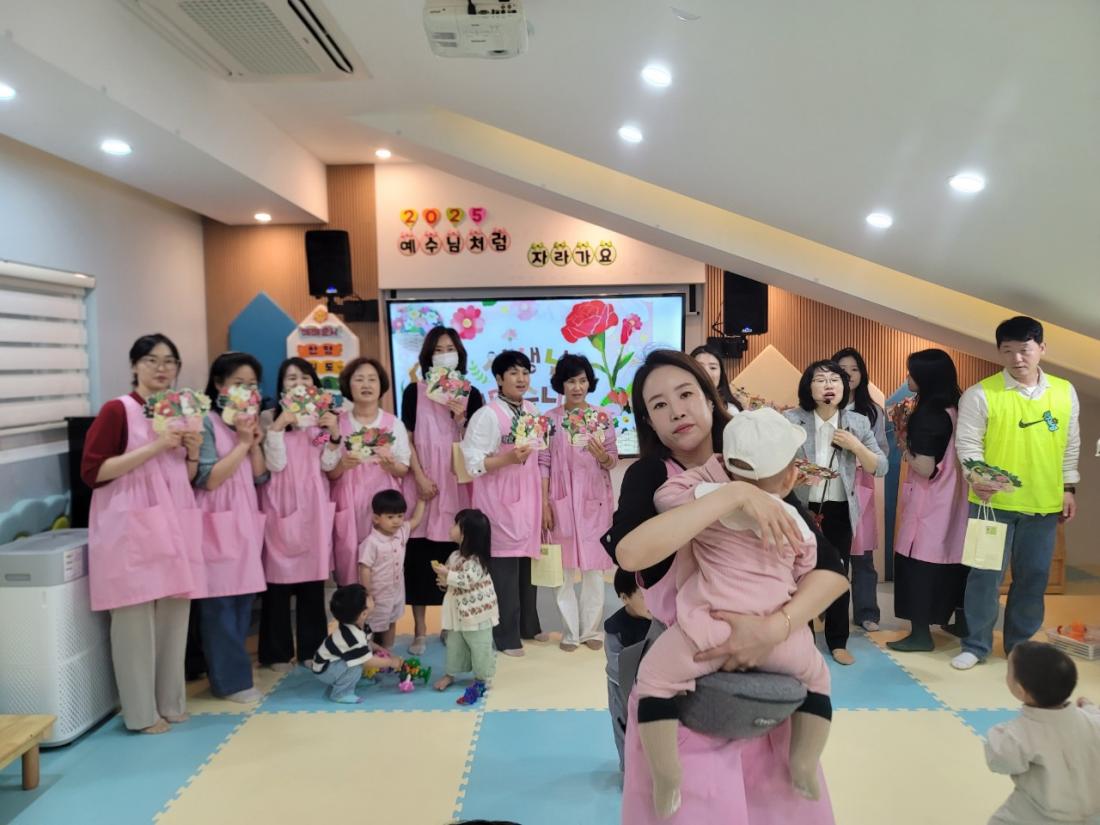 2025년 부산중앙교회 영아부_사진_20250527_36.jpg : 5월18일 주일 영아부 예배