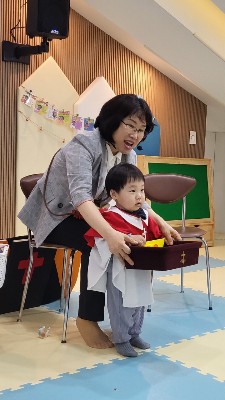 2025년 부산중앙교회 영아부_사진_20250527_60.jpg : 5월18일 주일 영아부 예배