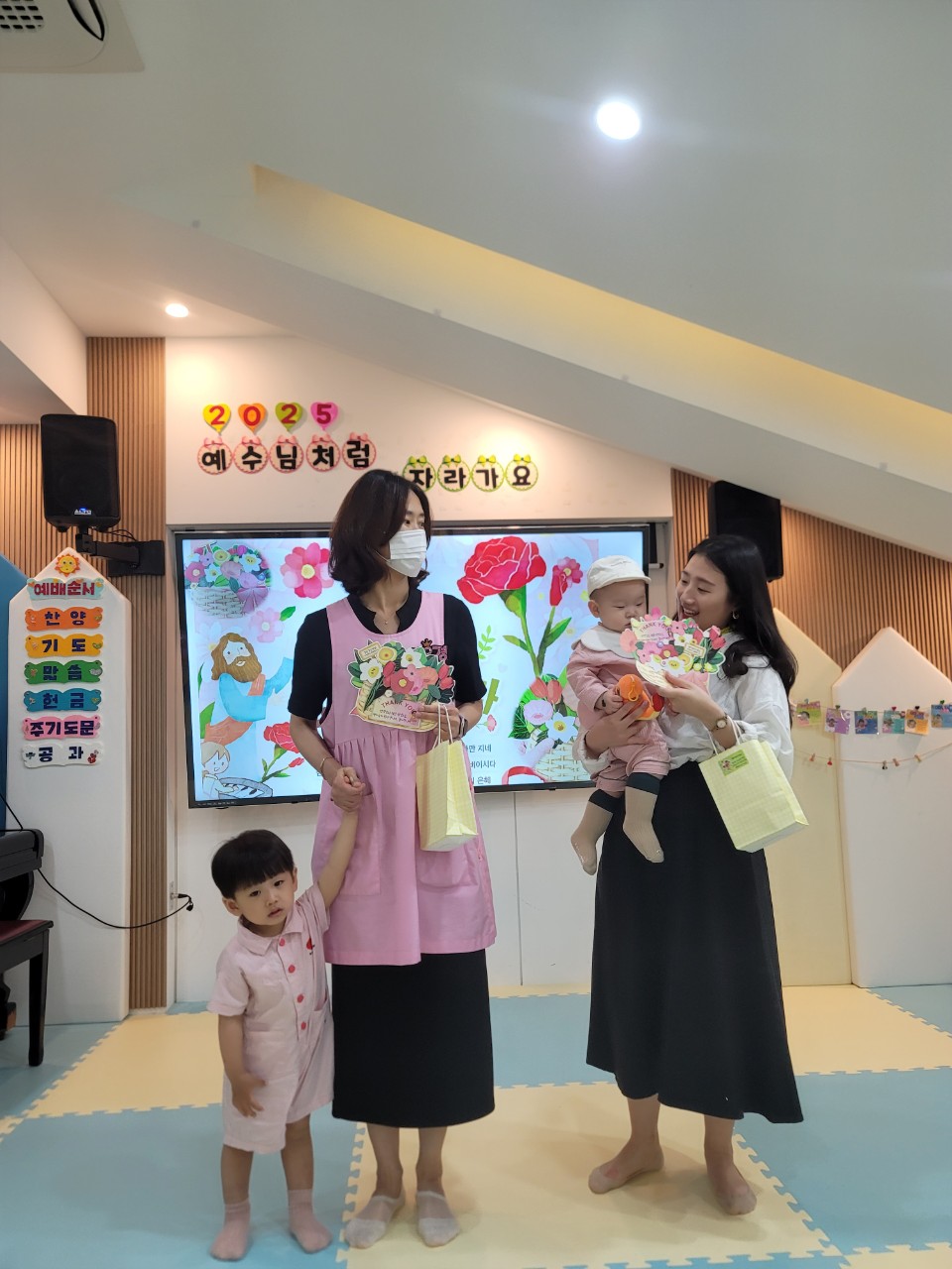 2025년 부산중앙교회 영아부_사진_20250527_42.jpg : 5월18일 주일 영아부 예배