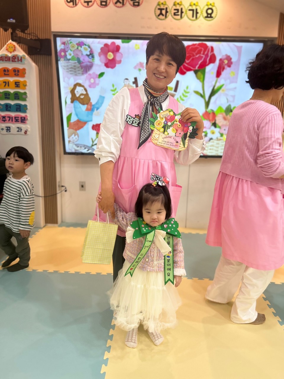 2025년 부산중앙교회 영아부_사진_20250527_65.jpg : 5월18일 주일 영아부 예배