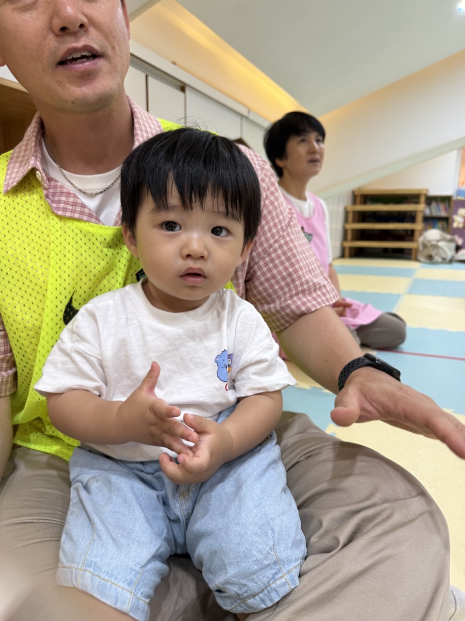 2025년 부산중앙교회 영아부_사진_20250617_6.jpg : 6월15일 주일 영아부 예배