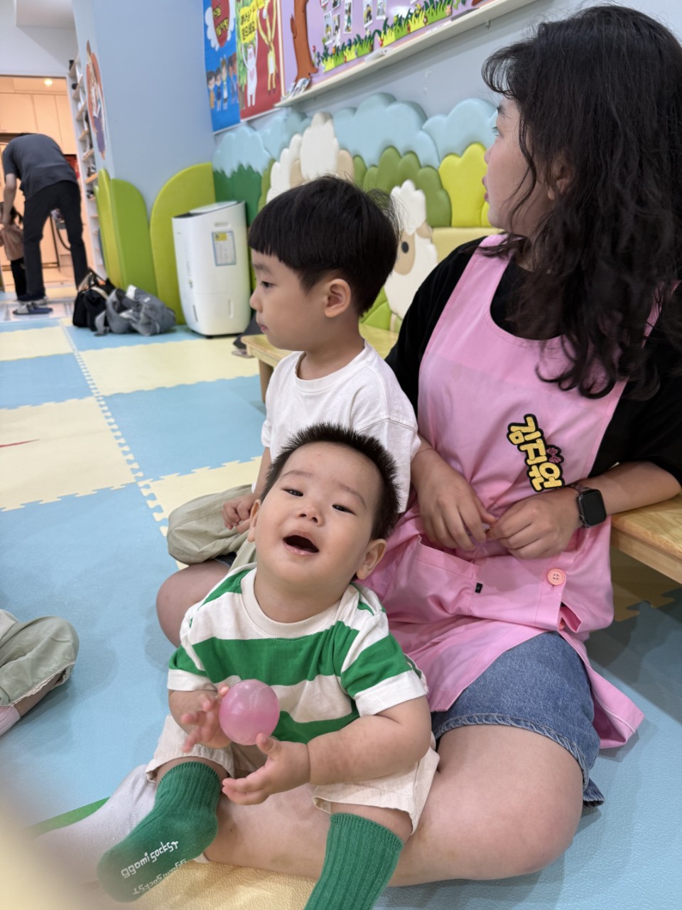 2025년 부산중앙교회 영아부_사진_20250617_4.jpg : 6월15일 주일 영아부 예배