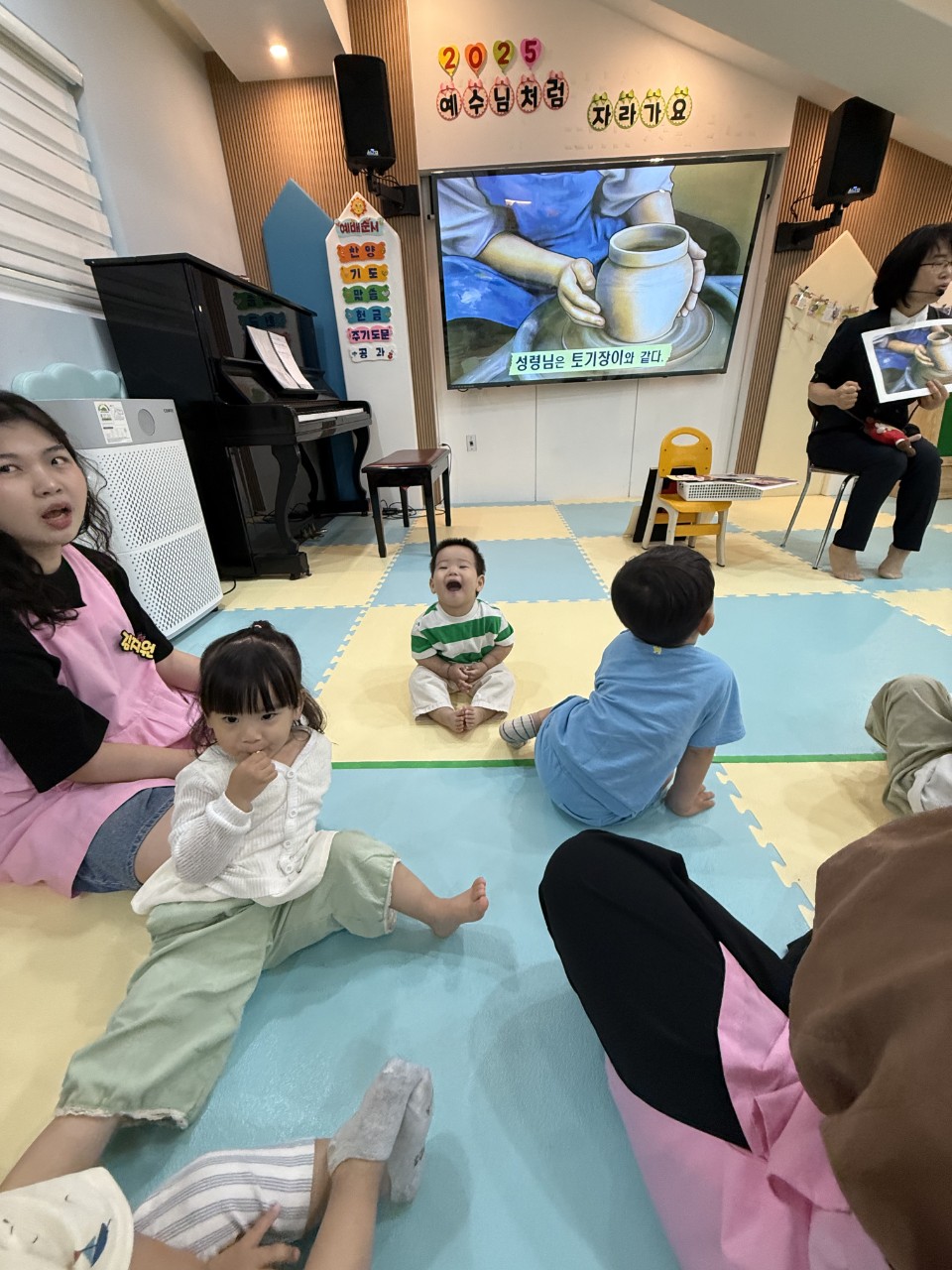 2025년 부산중앙교회 영아부_사진_20250617_41.jpg : 6월15일 주일 영아부 예배