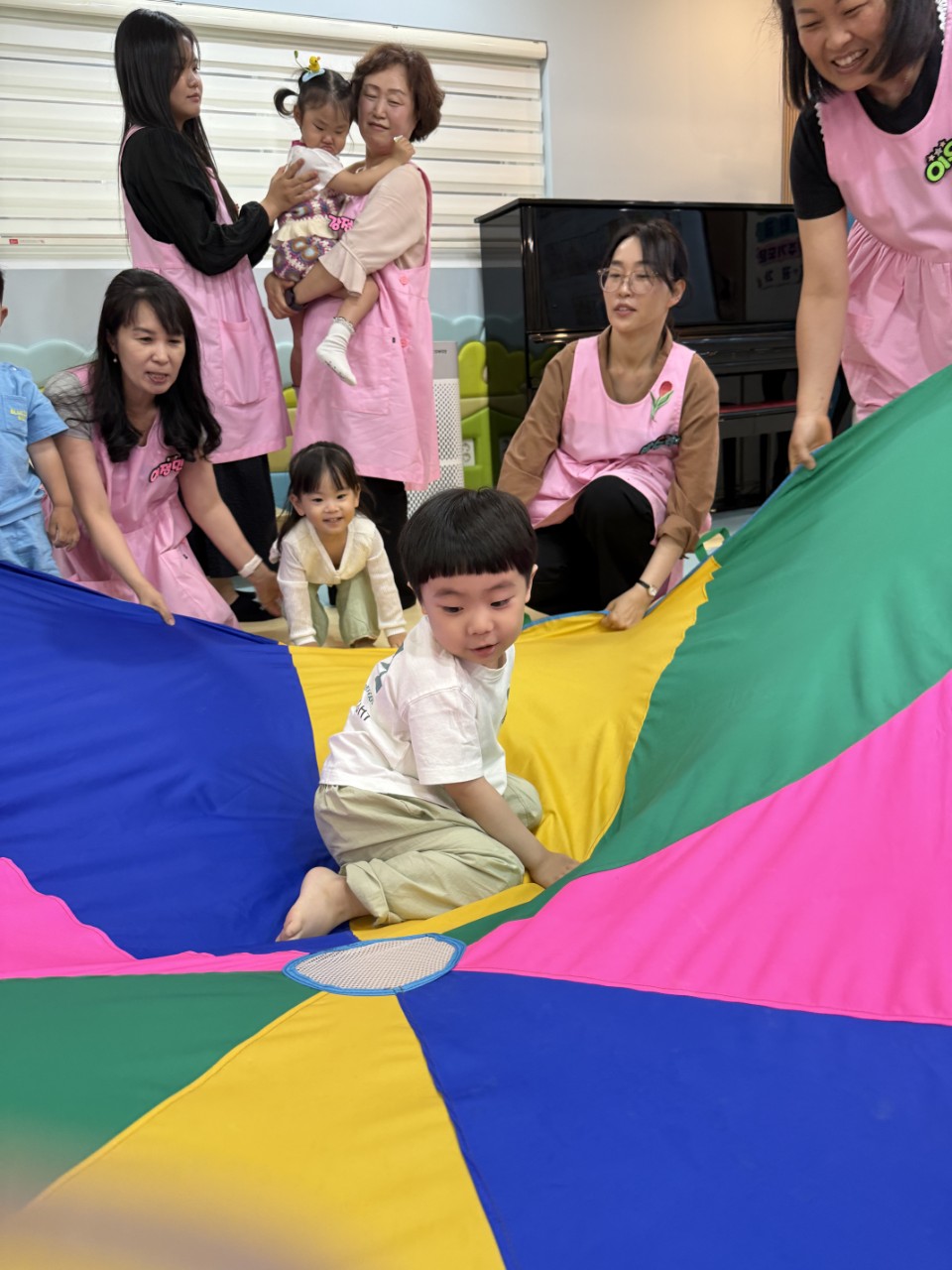 2025년 부산중앙교회 영아부_사진_20250617_57.jpg : 6월15일 주일 영아부 예배