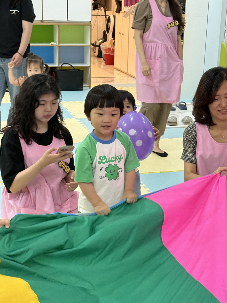 2025년 부산중앙교회 영아부_사진_20250617_67.jpg : 6월15일 주일 영아부 예배